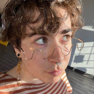 Meet your Posher, Ari